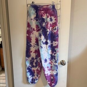 Buc-ee’s Tie-Dye Joggers